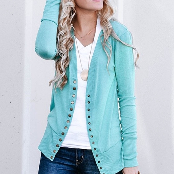 Sweaters - Snap Front Cardigan